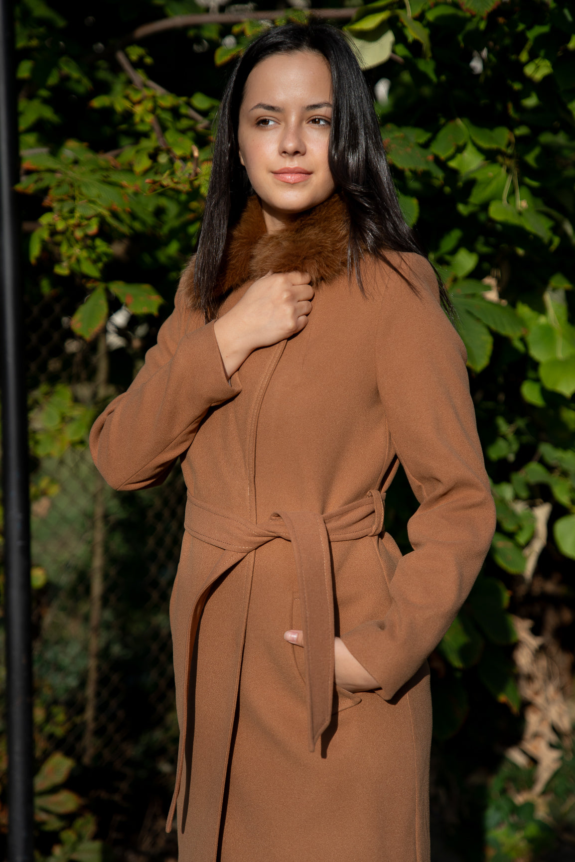 Palton camel cu blana naturala