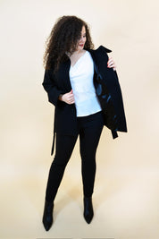 Scurta neagra cu cordon