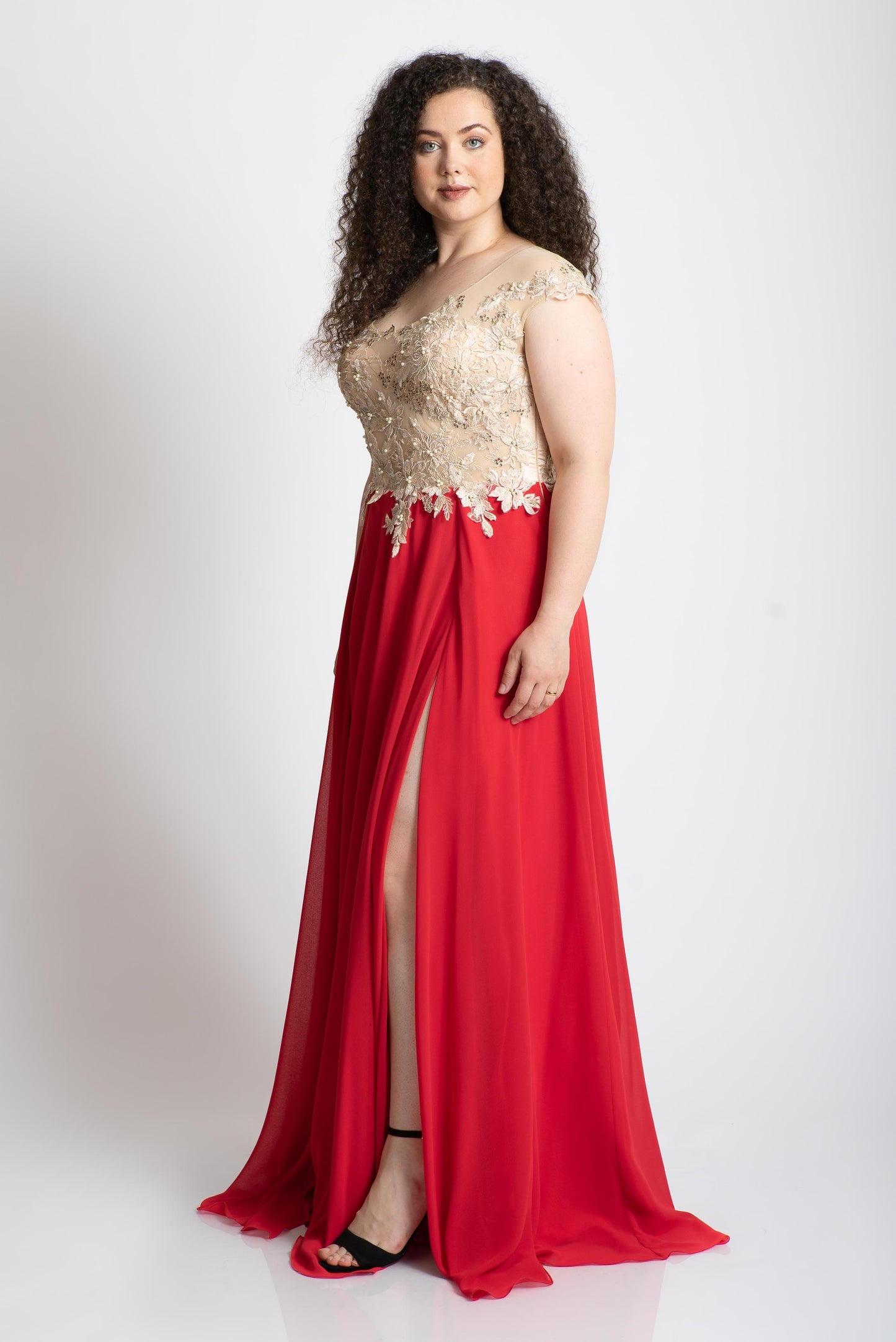 Rochie cusuta manual