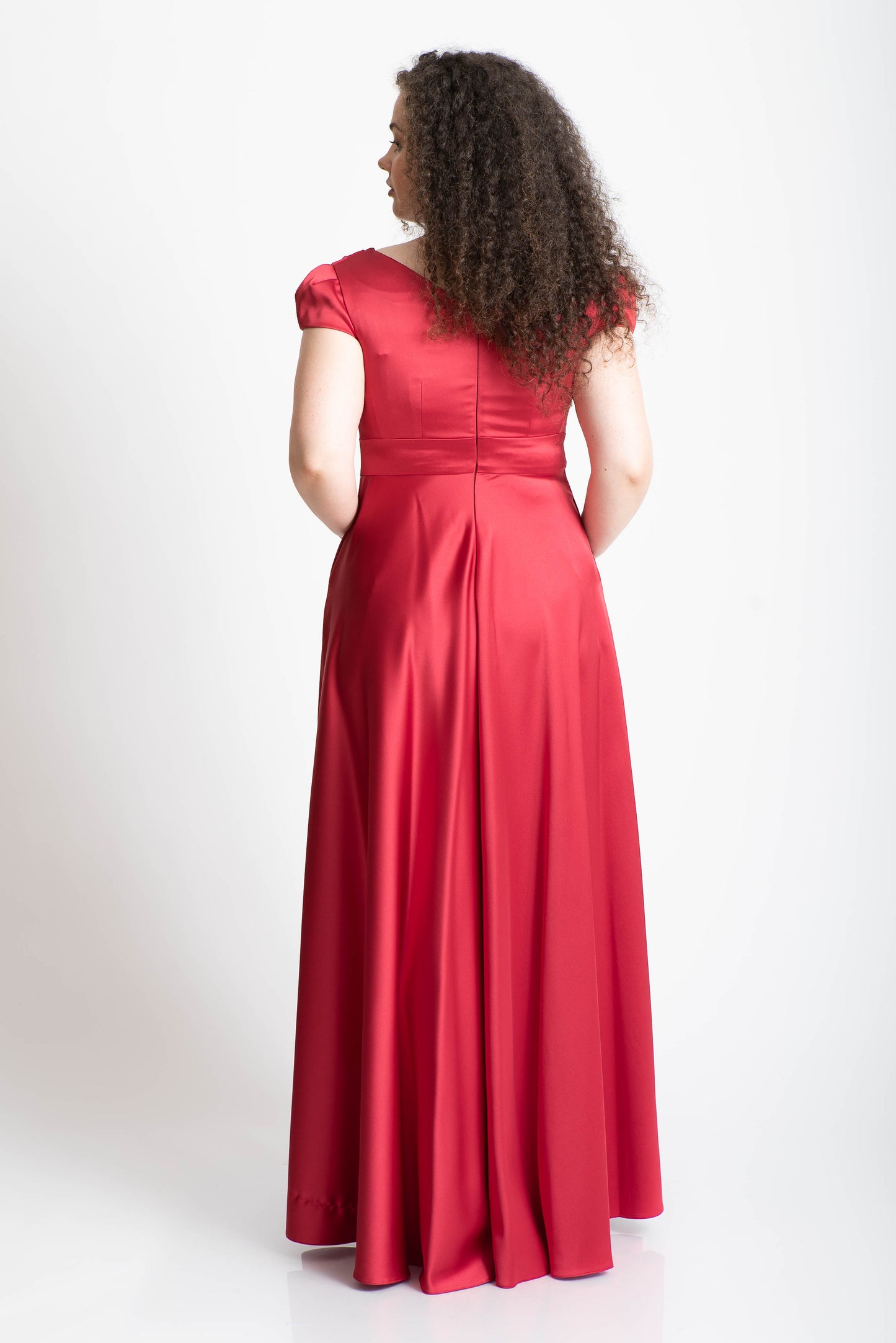 Rochie lunga cu falduri, rosie