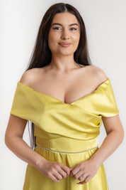 Rochie cu umeri goi, lime