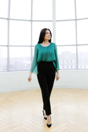 Pantaloni conici cu talia inalta, negri