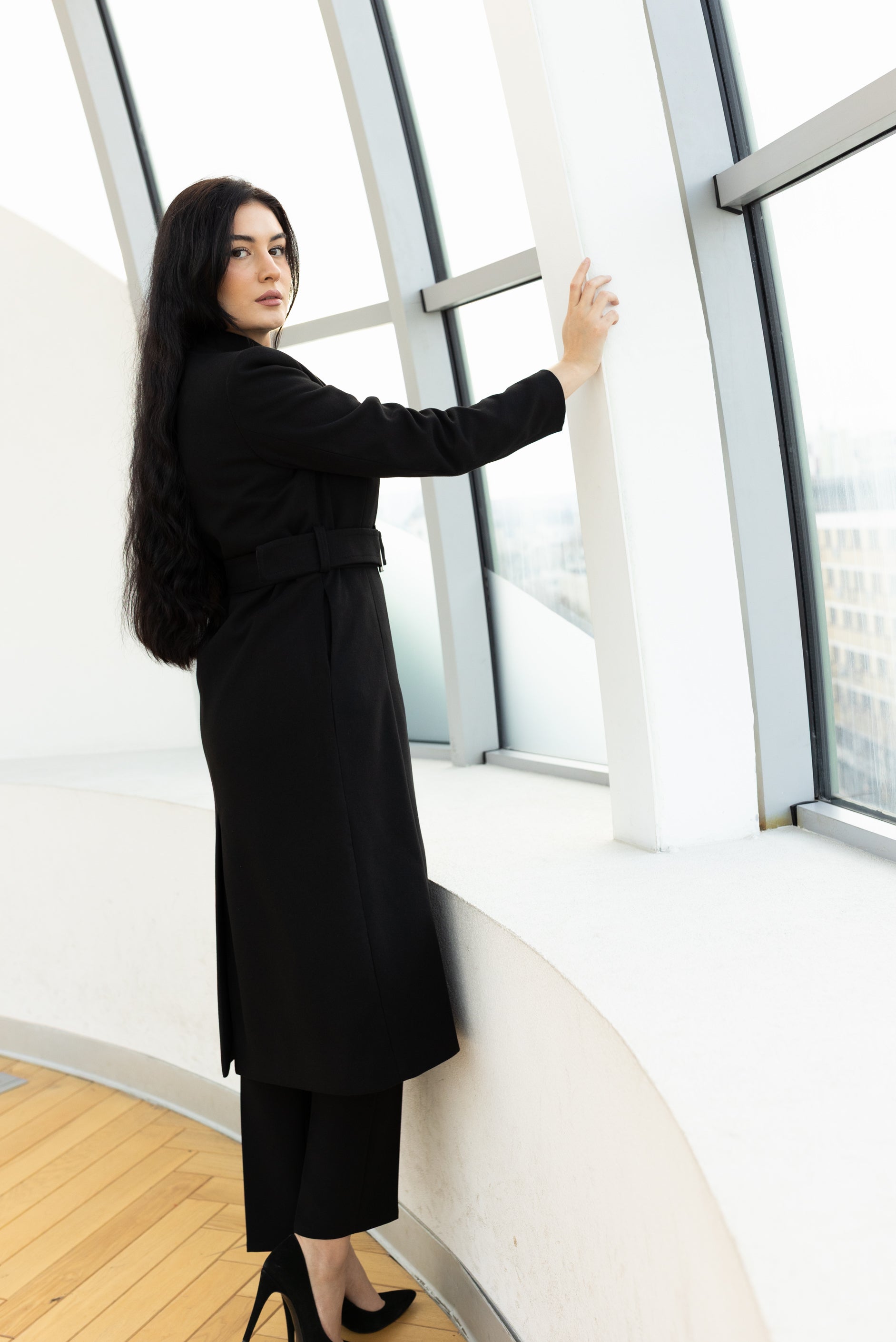 Palton cu cordon, negru