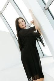 Rochie lejera cu catarama detasabila, neagra