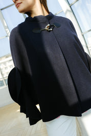 Capa bleumarin