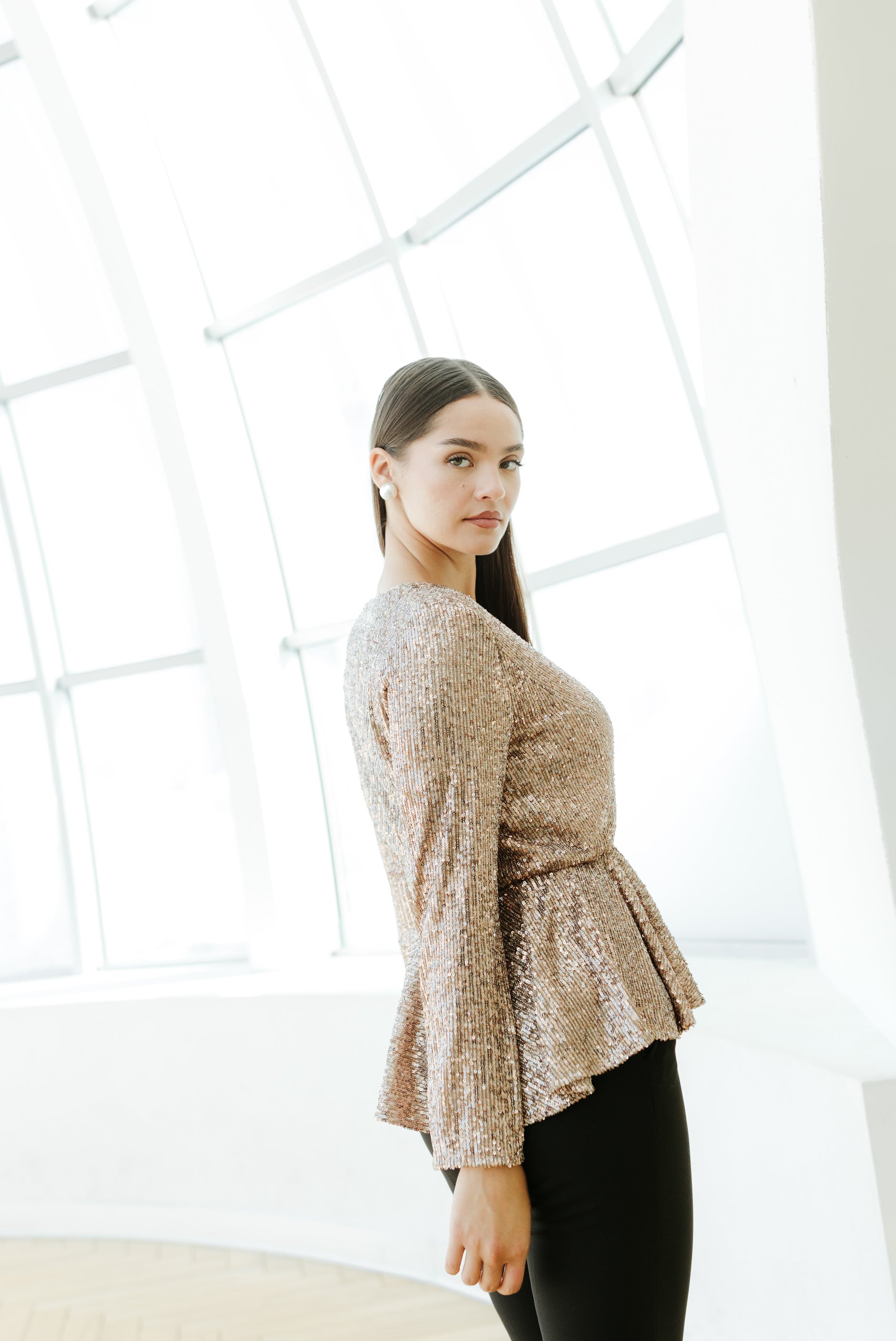 Bluza crem clos paiete