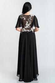 Rochie cu dantela alba aplicata, neagra