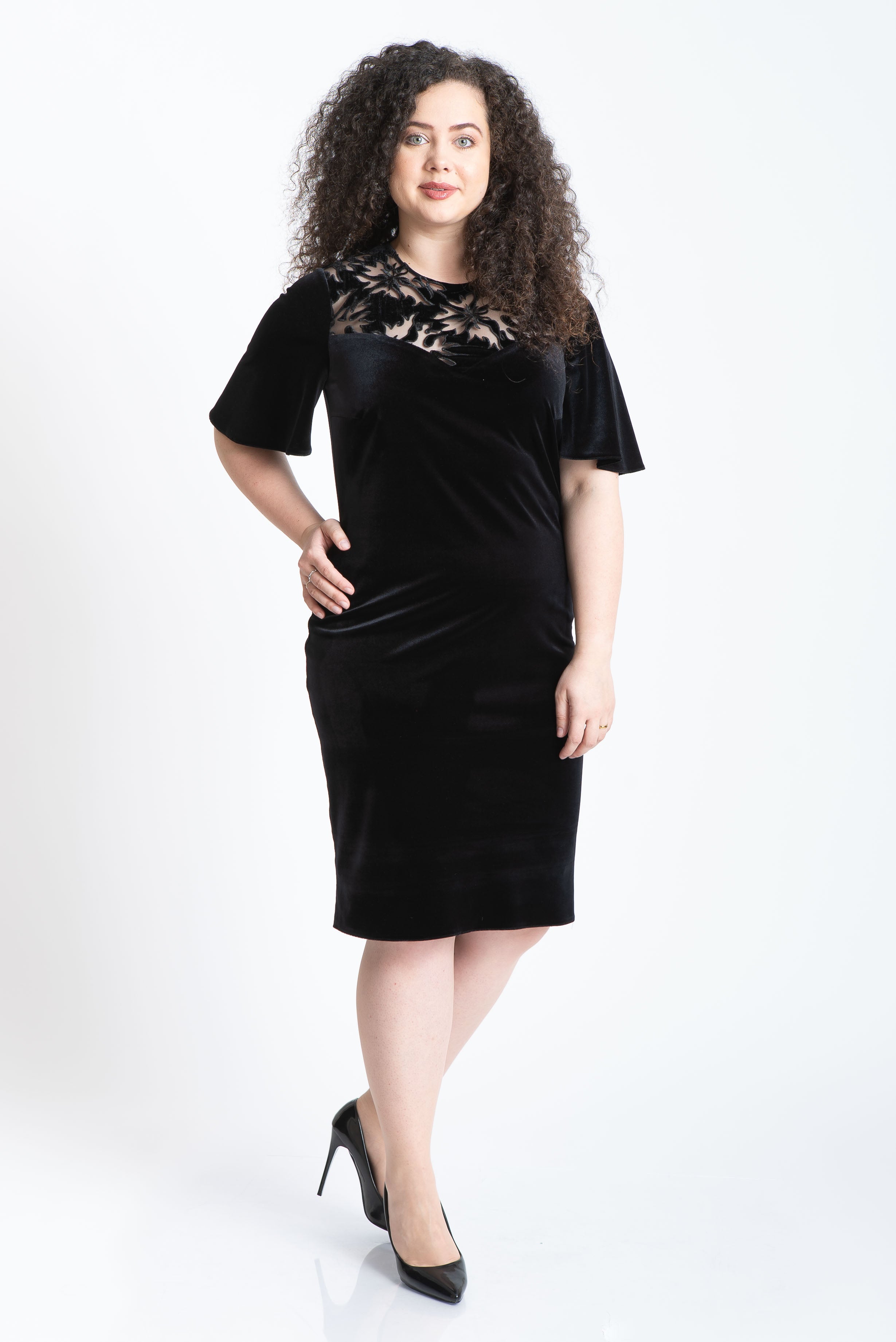 Rochie din catifea cu dantela, neagra
