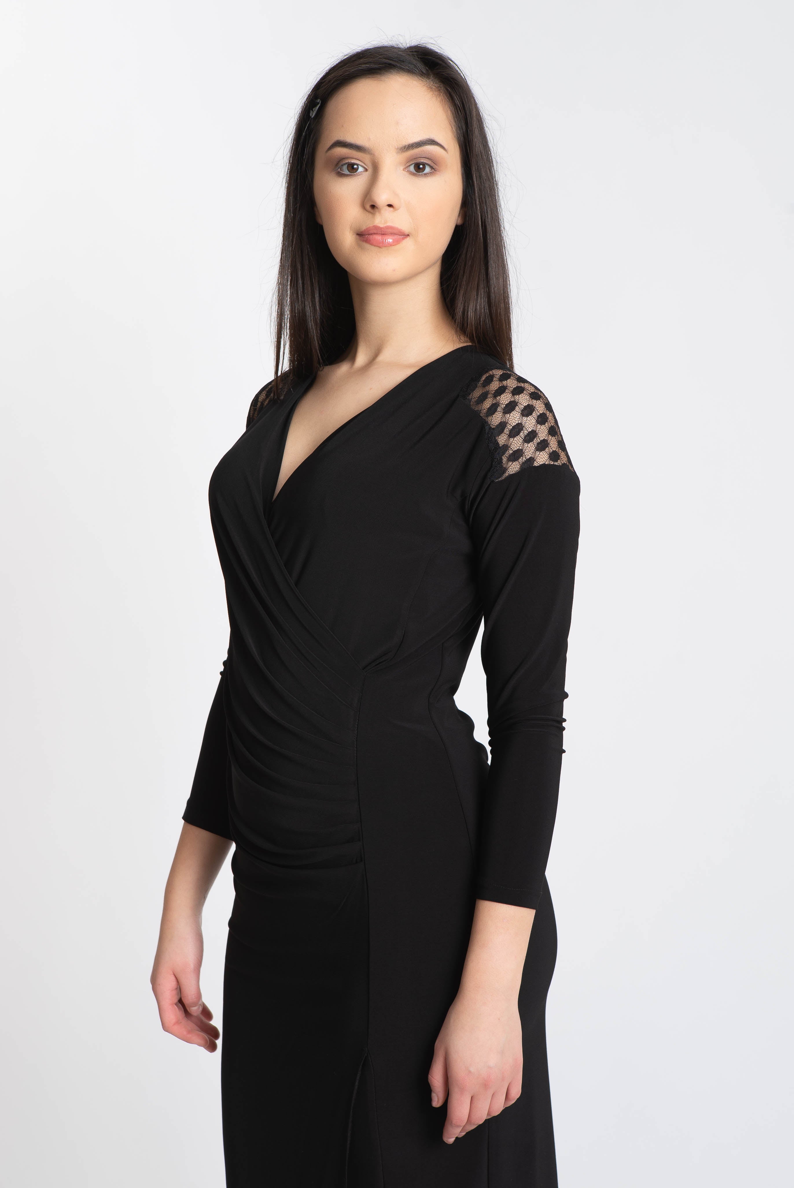 Rochie fronsata cu dantela pe umar, neagra