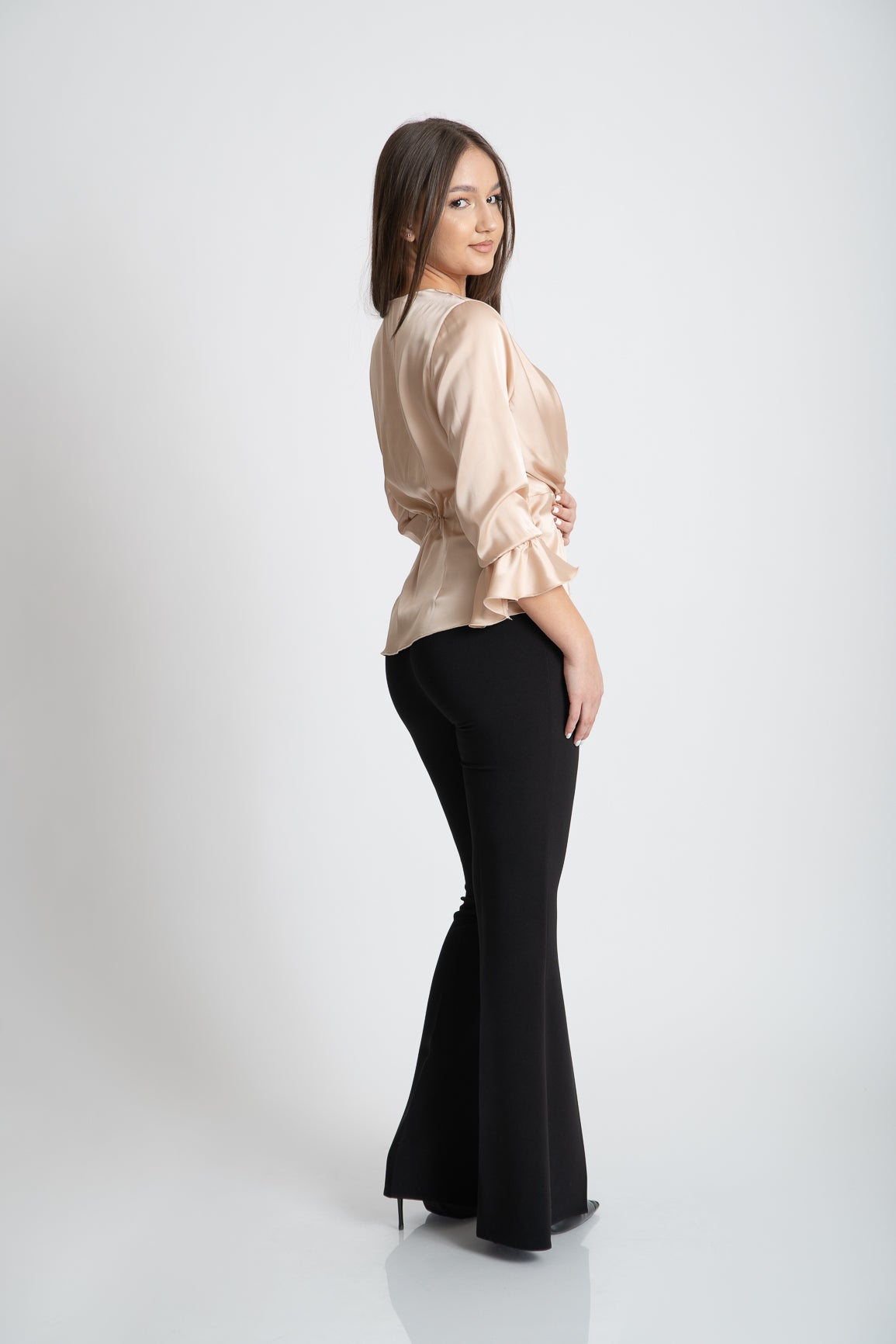 Pantaloni evazati negri