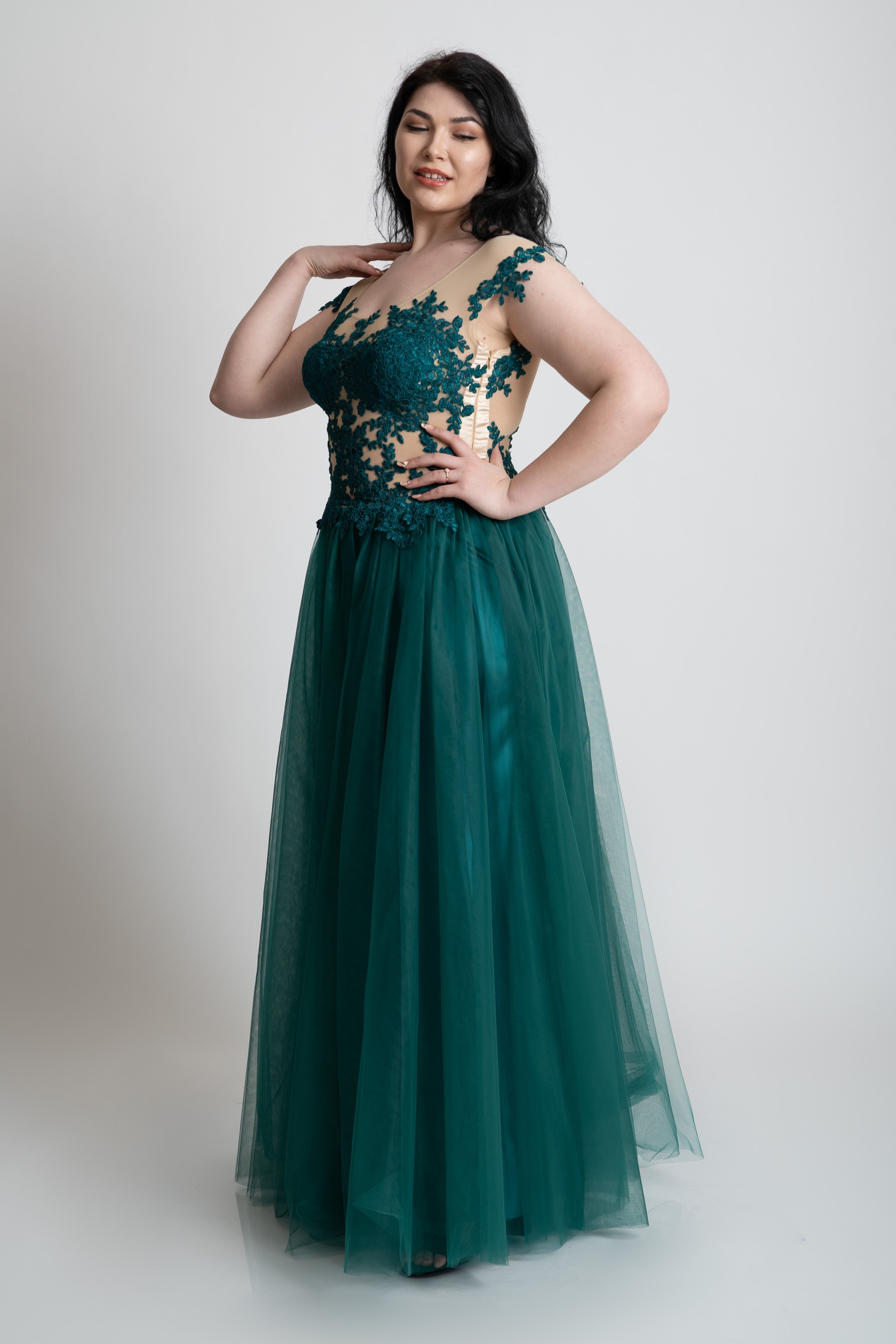 Rochie cusuta manual verde marimi mari