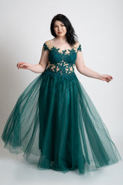 Rochie cusuta manual verde marimi mari