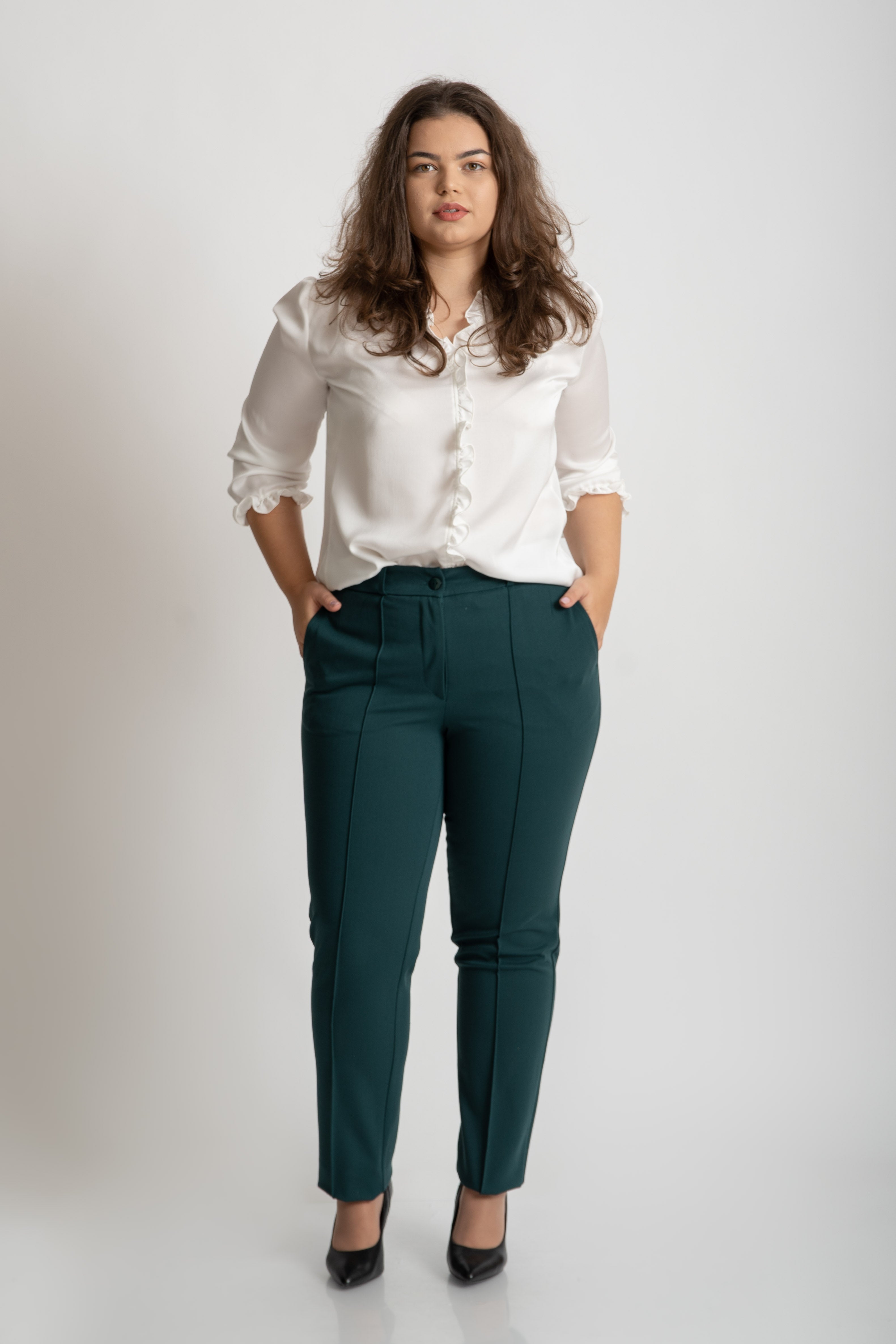 Pantaloni marimi mari
