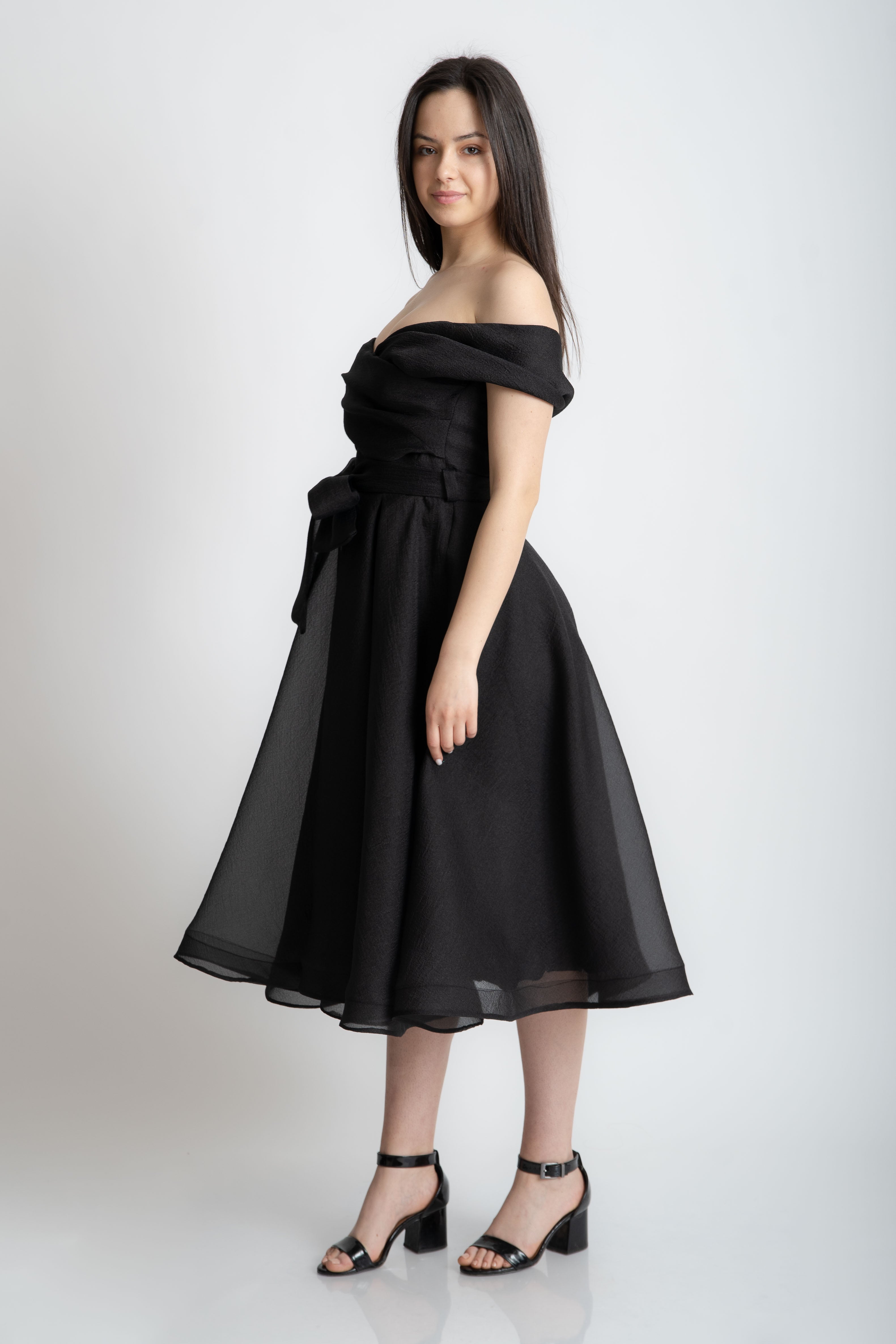 Rochie eleganta de nunta si nasa neagra