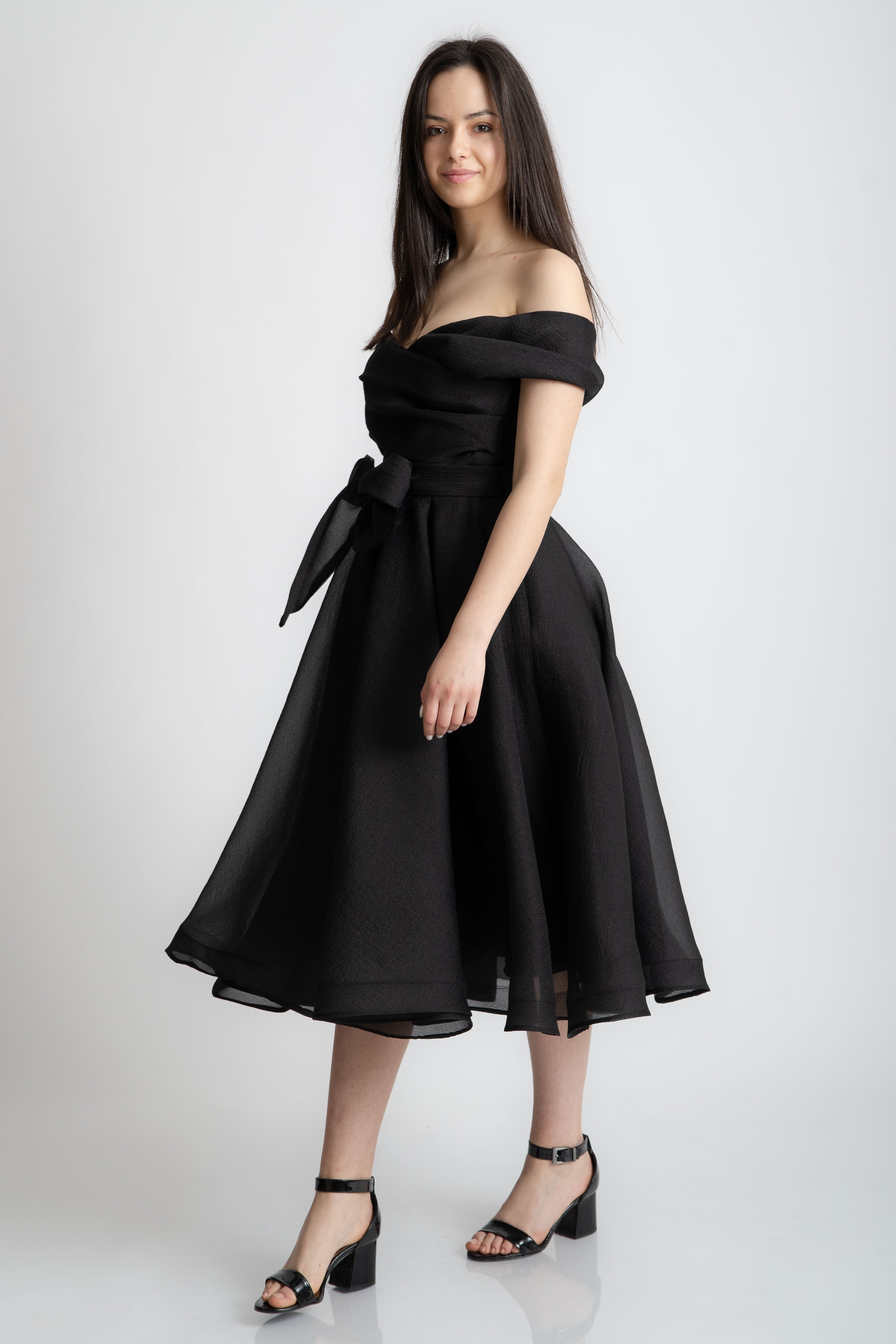 Rochie eleganta de nunta si nasa neagra