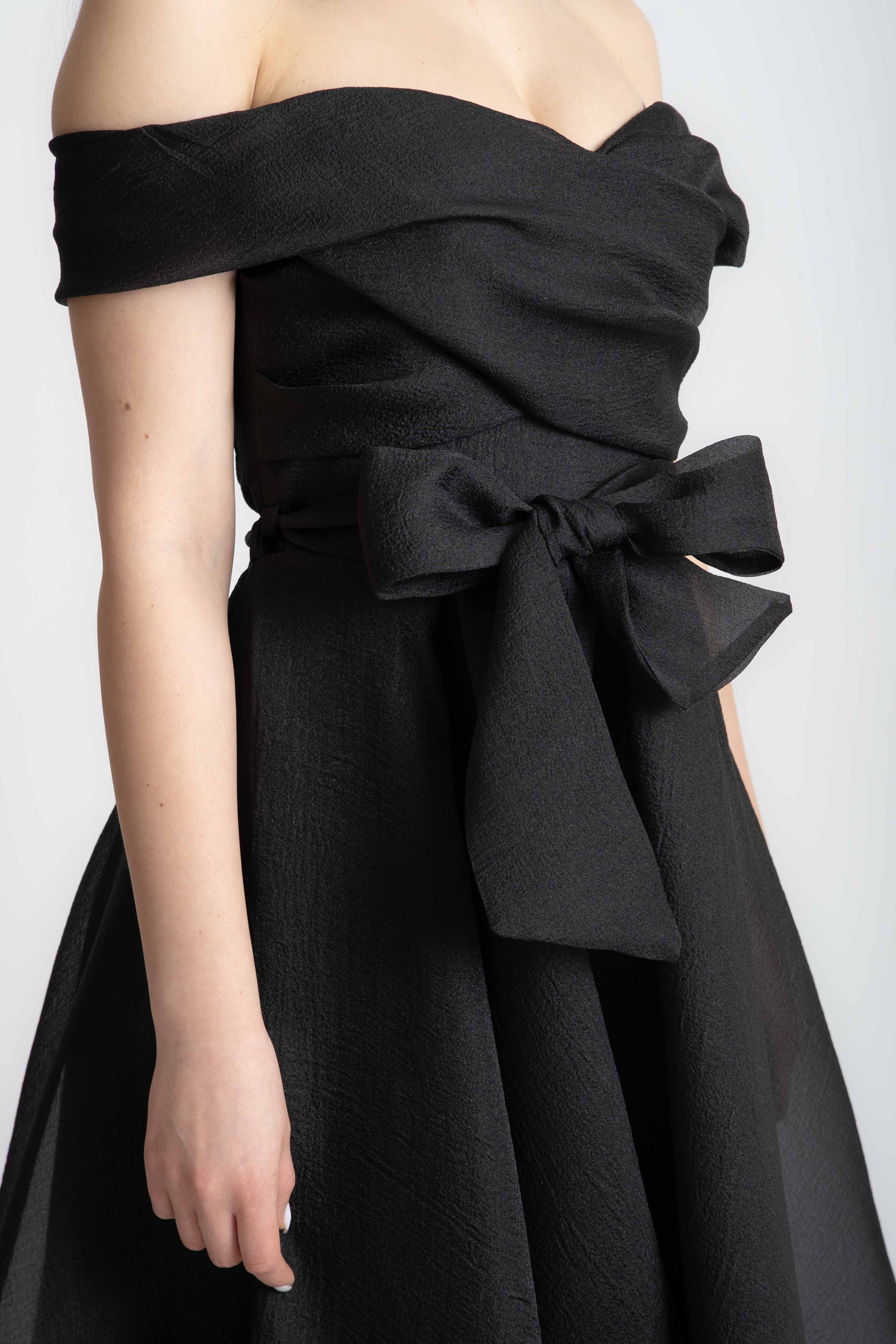 Rochie eleganta de nunta si nasa neagra