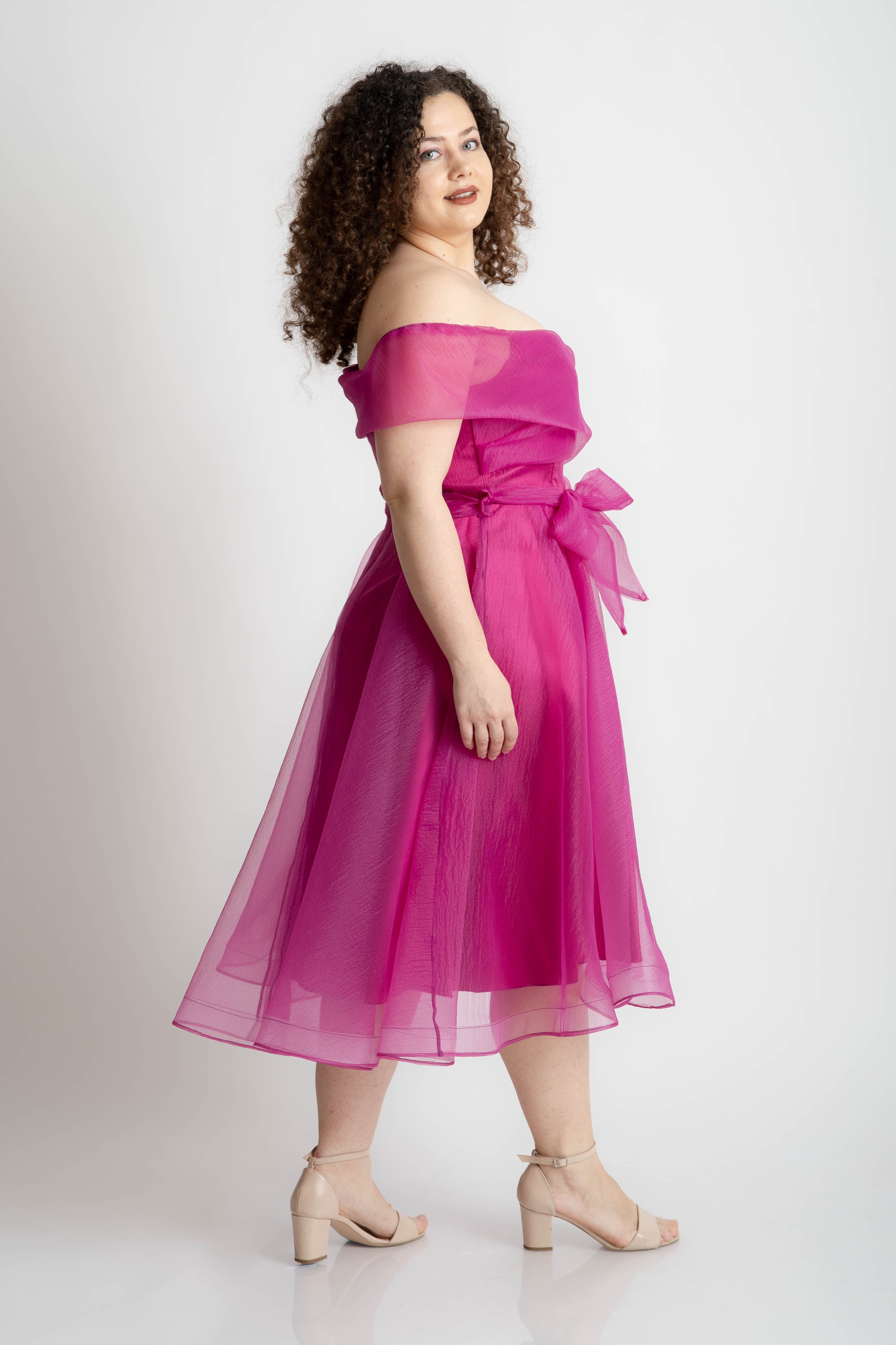 Rochie din organza, roz