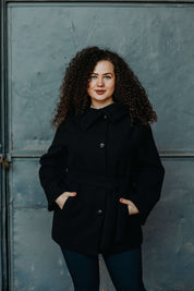 Scurta cu cordon, neagra