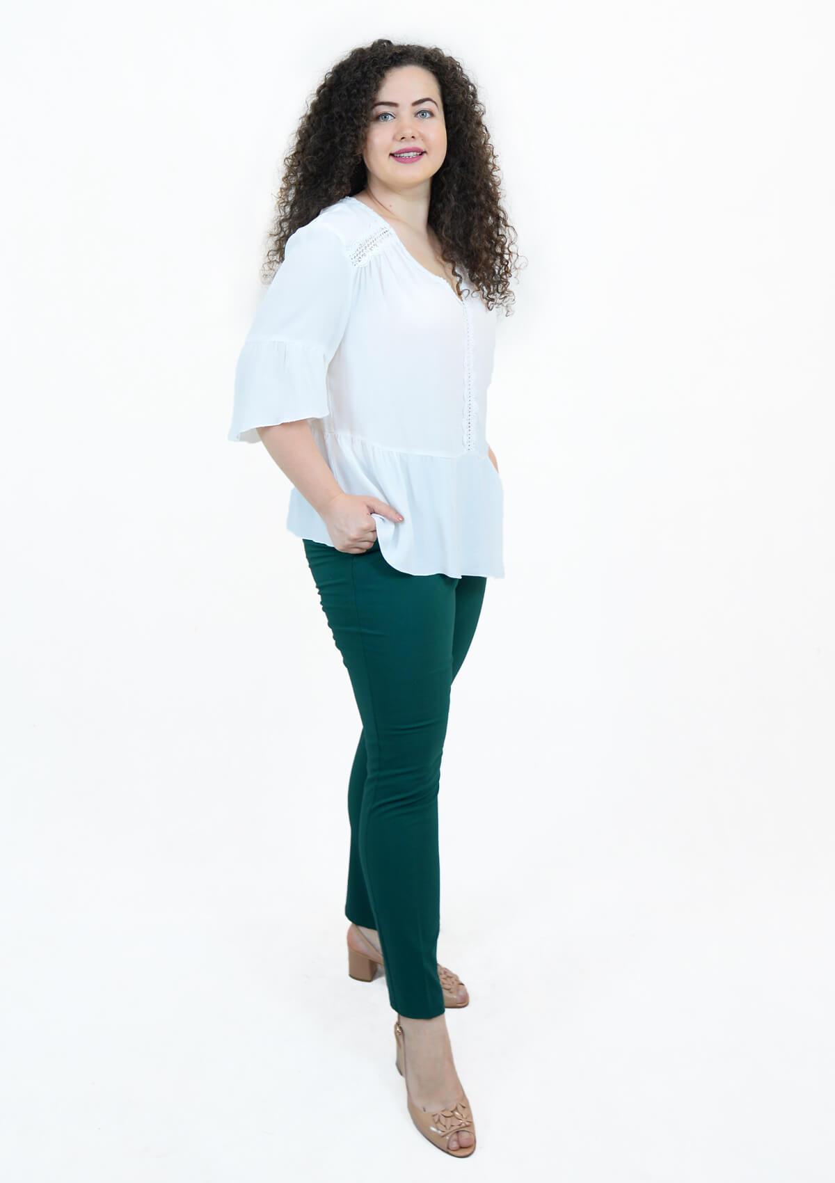 Bluza din viscoza cu dantela, alba Bluza B30018  #culori_alb