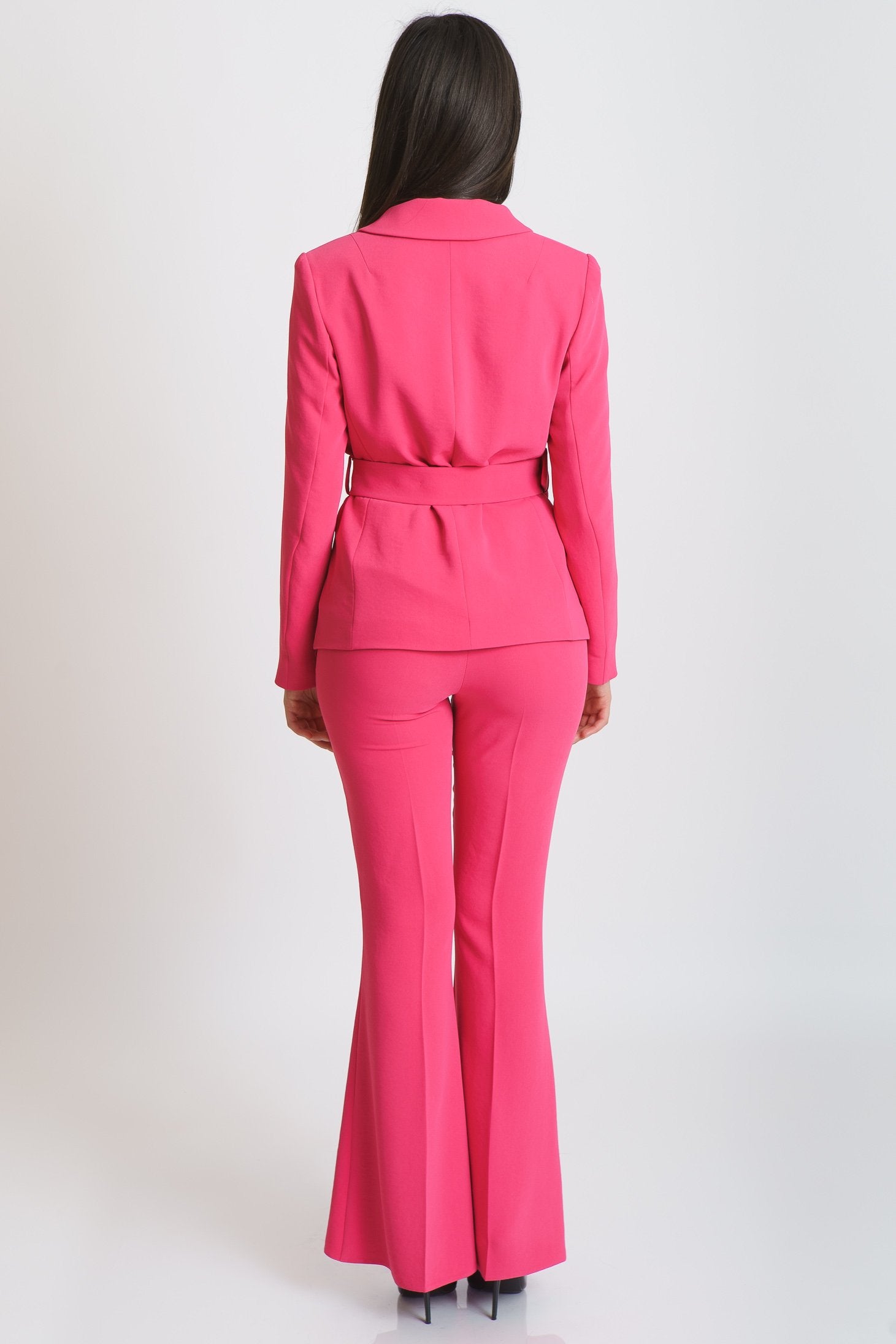 Pantaloni evazati roz #culori_roz