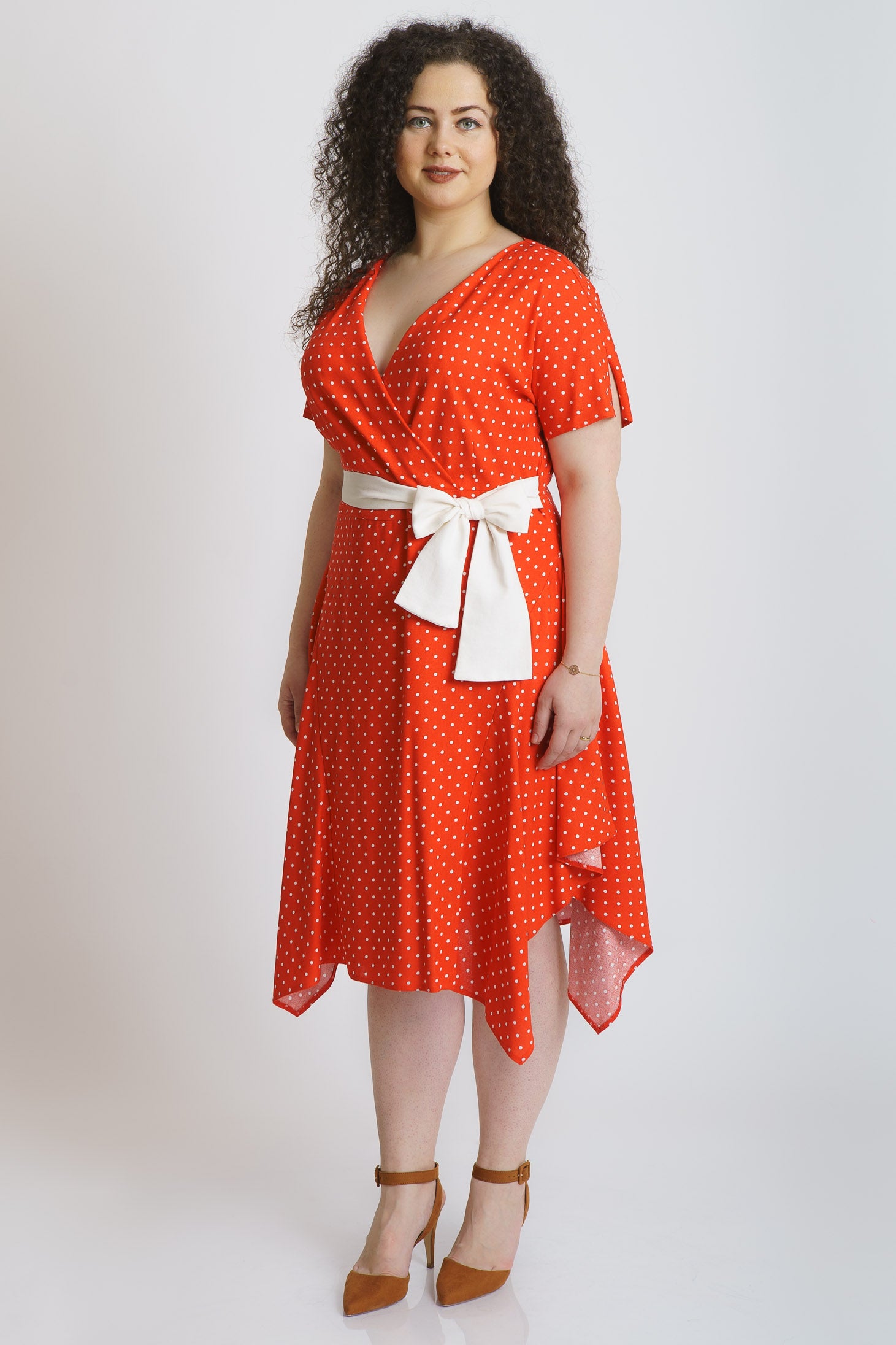 Rochie din in cu buline