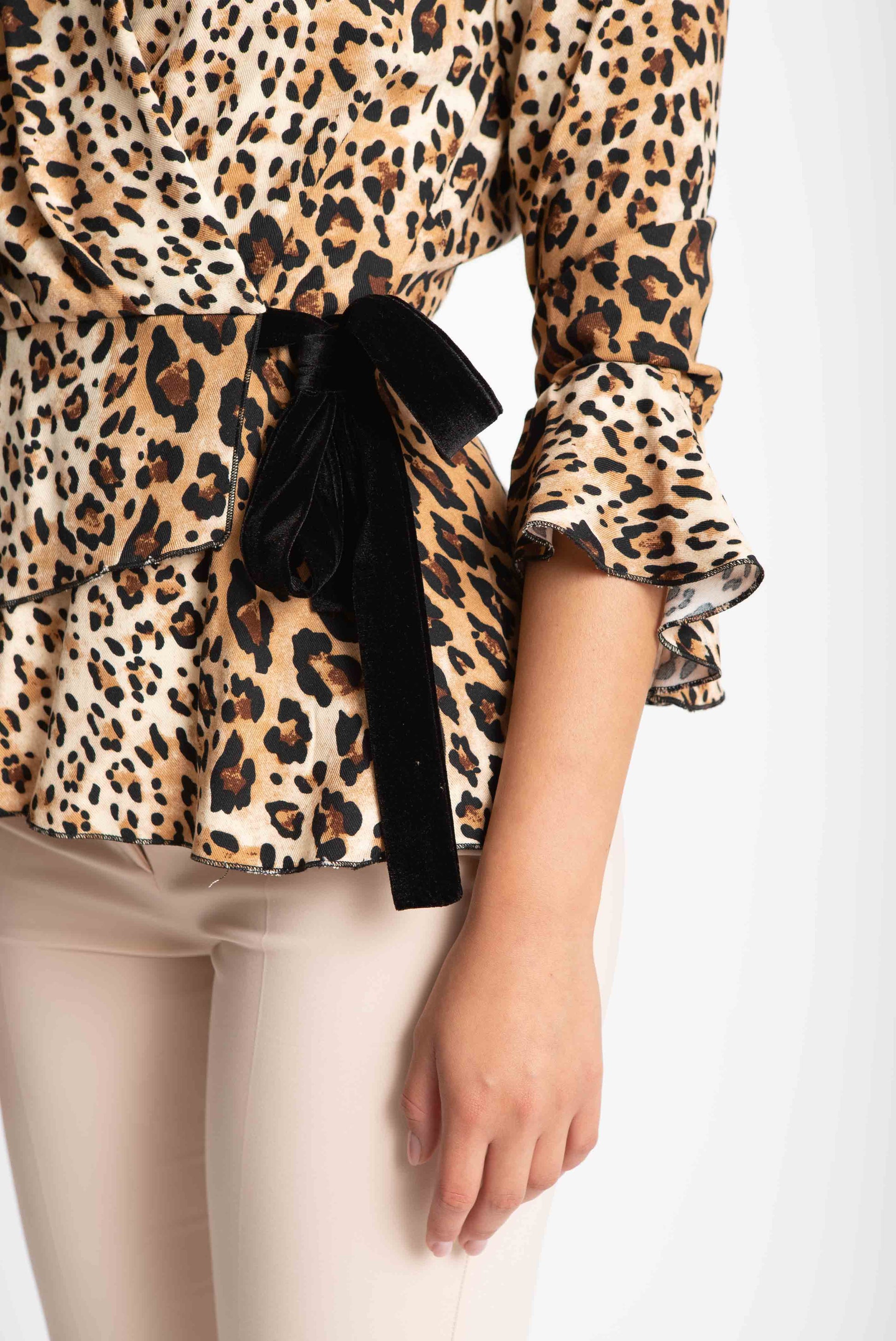 Bluza din viscoza leopard #culori_crem