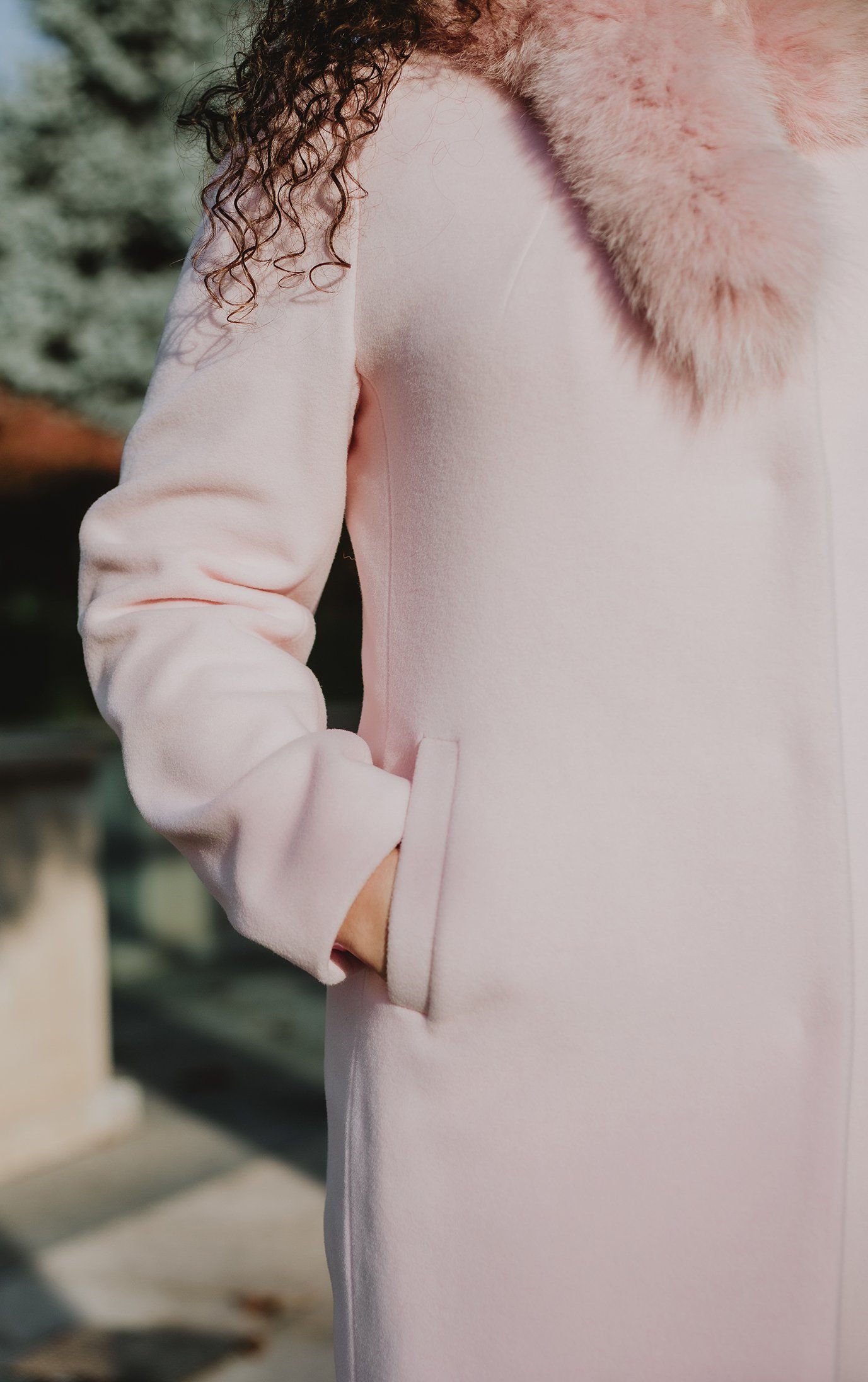 Palton cu blana naturala detasabila, roz Palton P60007 